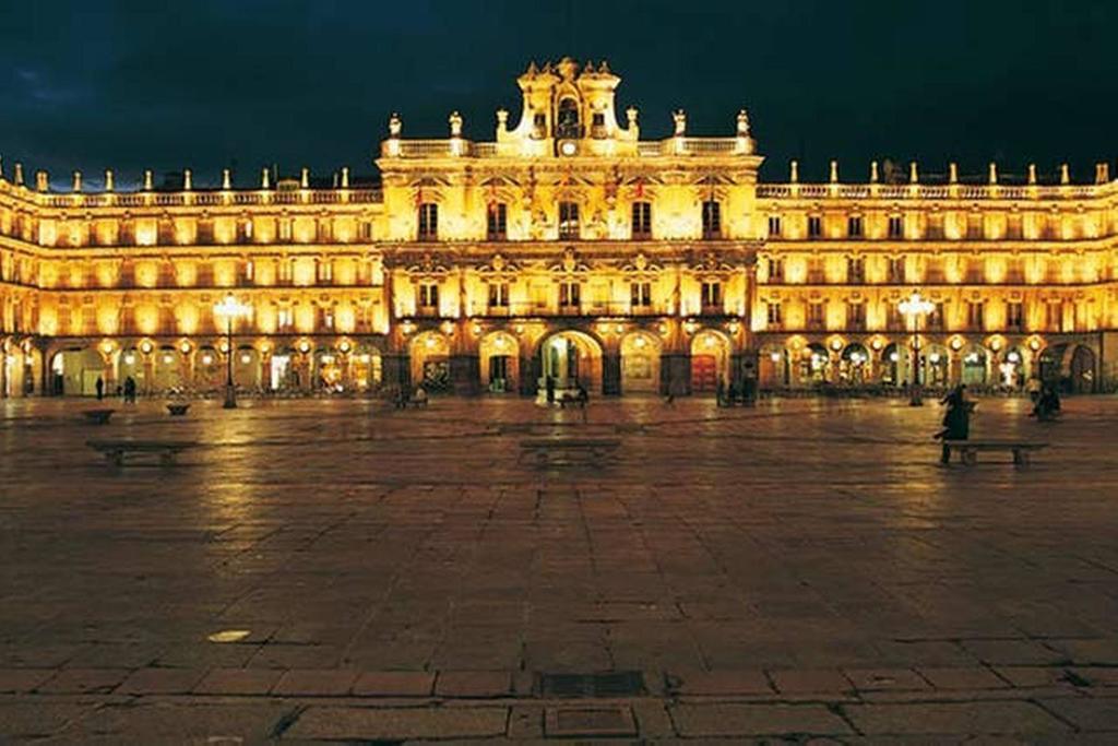 Вилла La Casona Del Tormes Альменара-де-Тормес Экстерьер фото